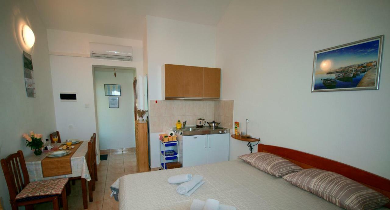 Studio Apartman Stara Baska Luaran gambar